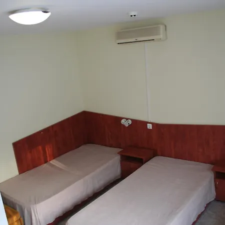 Oasis Villas Golden Sands Room photo